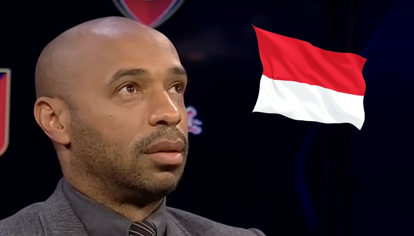 La légende du football français Thierry Henry, ici accompagné du drapeau de Monaco