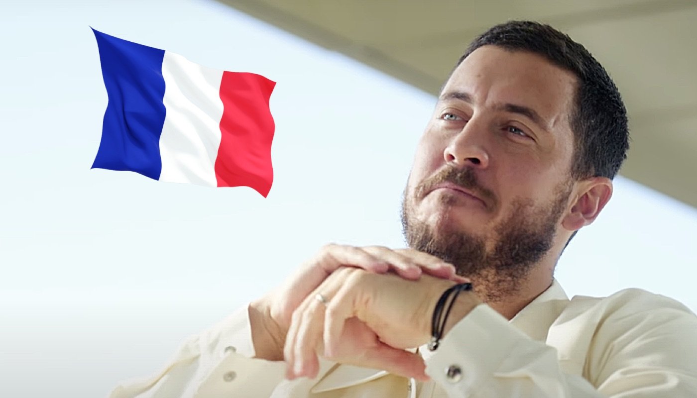 L'ex-footballeur belge Eden Hazard, ici accompagné du drapeau de la France