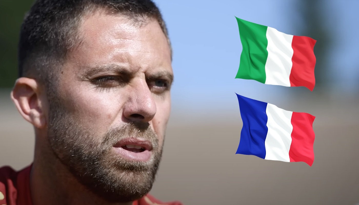 L'ancien footballeur Jérémy Ménez, ici accompagné des drapeaux de l'Italie et de la France