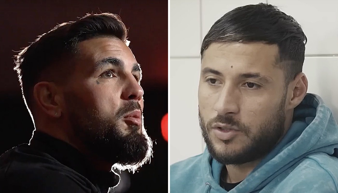 Les footballeurs algériens Andy Delort (gauche) et Youcef Belaïli (droite)